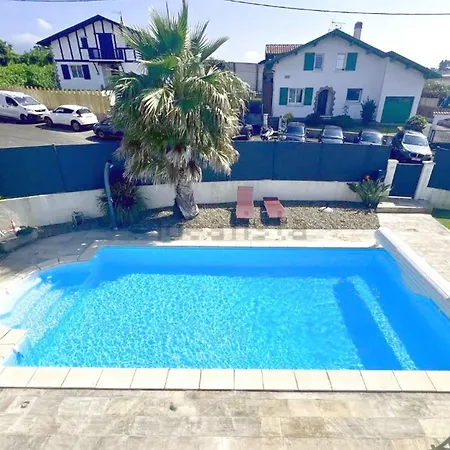 Detached Family House Ciboure Casa vacanze *