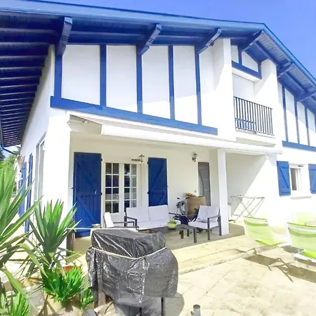 Detached Family House Ciboure Casa vacanze *